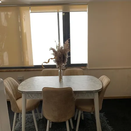 Citynest Apartments, 3-minute Walk From The Skanderbeg Square *