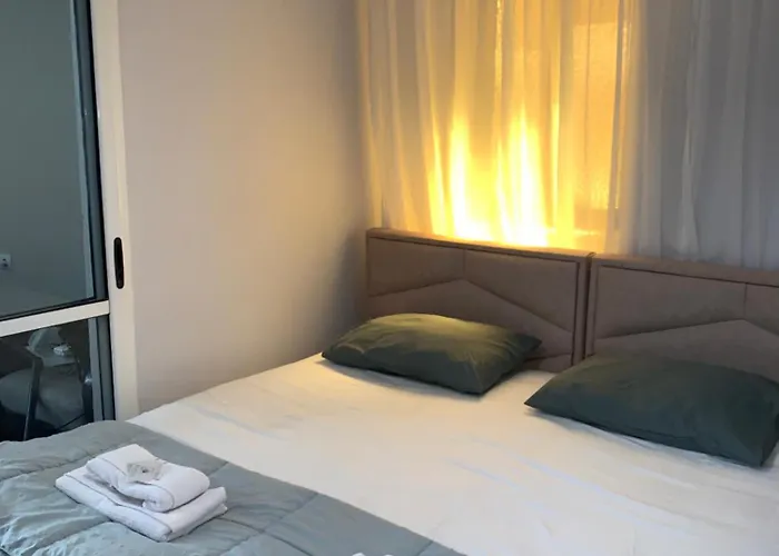 Citynest Apartments, 3-minute Walk From The Skanderbeg Square * ティラナ