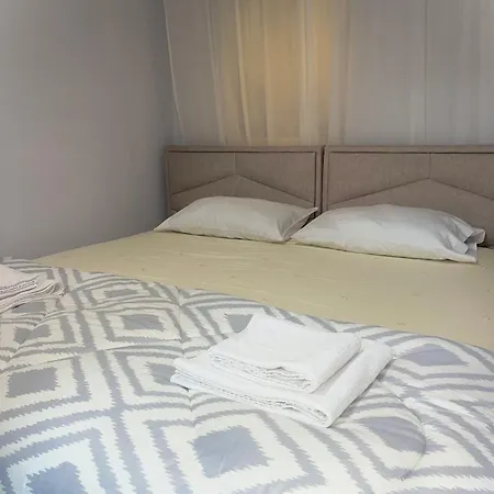 Daire Citynest Apartments, 3-minute Walk From The Skanderbeg Square Tiran