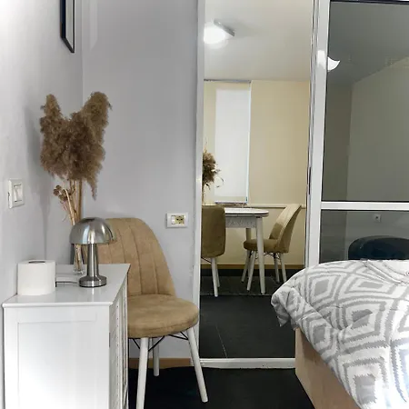 Citynest Apartments, 3-minute Walk From The Skanderbeg Square Tiran